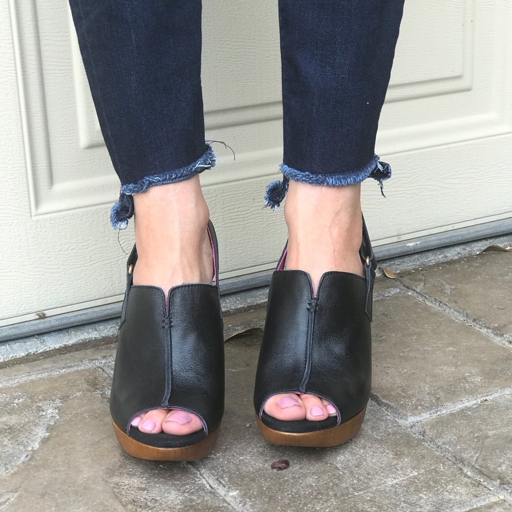 Crafted in Italy Wooden Slingback Leather Platform - Picture 2 of 7